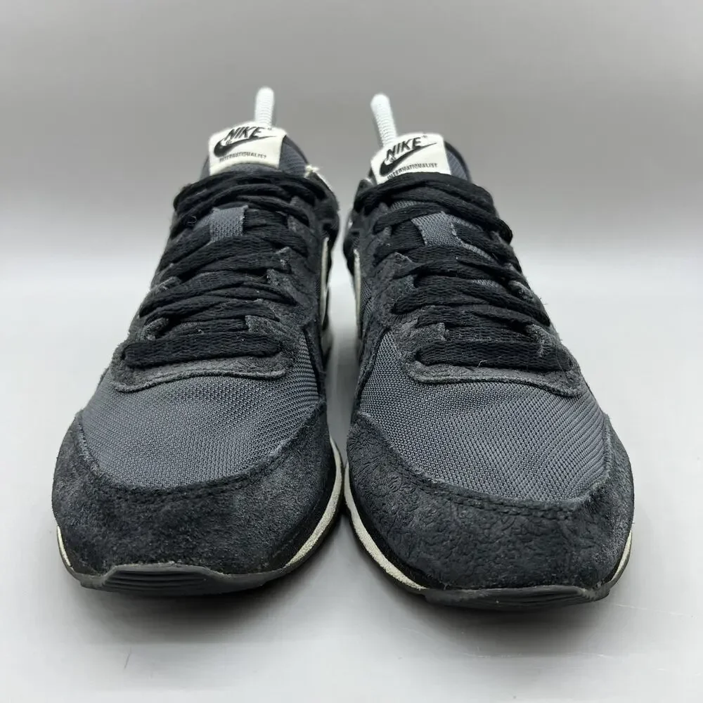 Nike Internationalist Waffle Running Sneakers Women Size 6.5 Black White Shoes